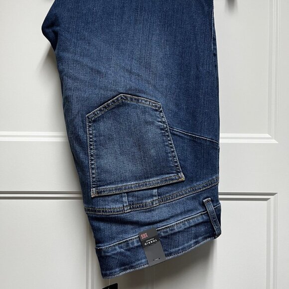 Torrid Bombshell Premium Stretch High-Rise Skinny Jean womens size 18 short NWT - Picture 2 of 6